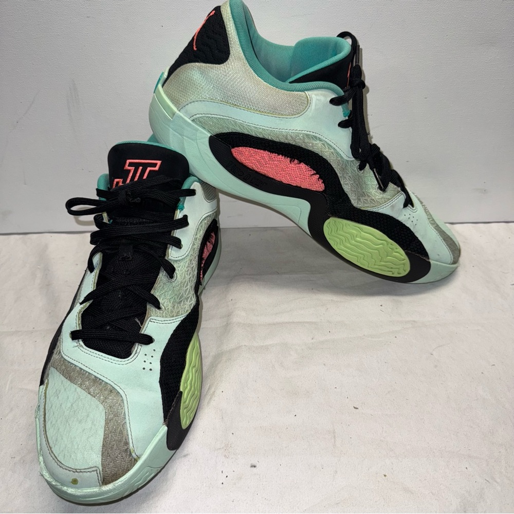 Men’s Jordan Tatum 2 Vortex Size 14